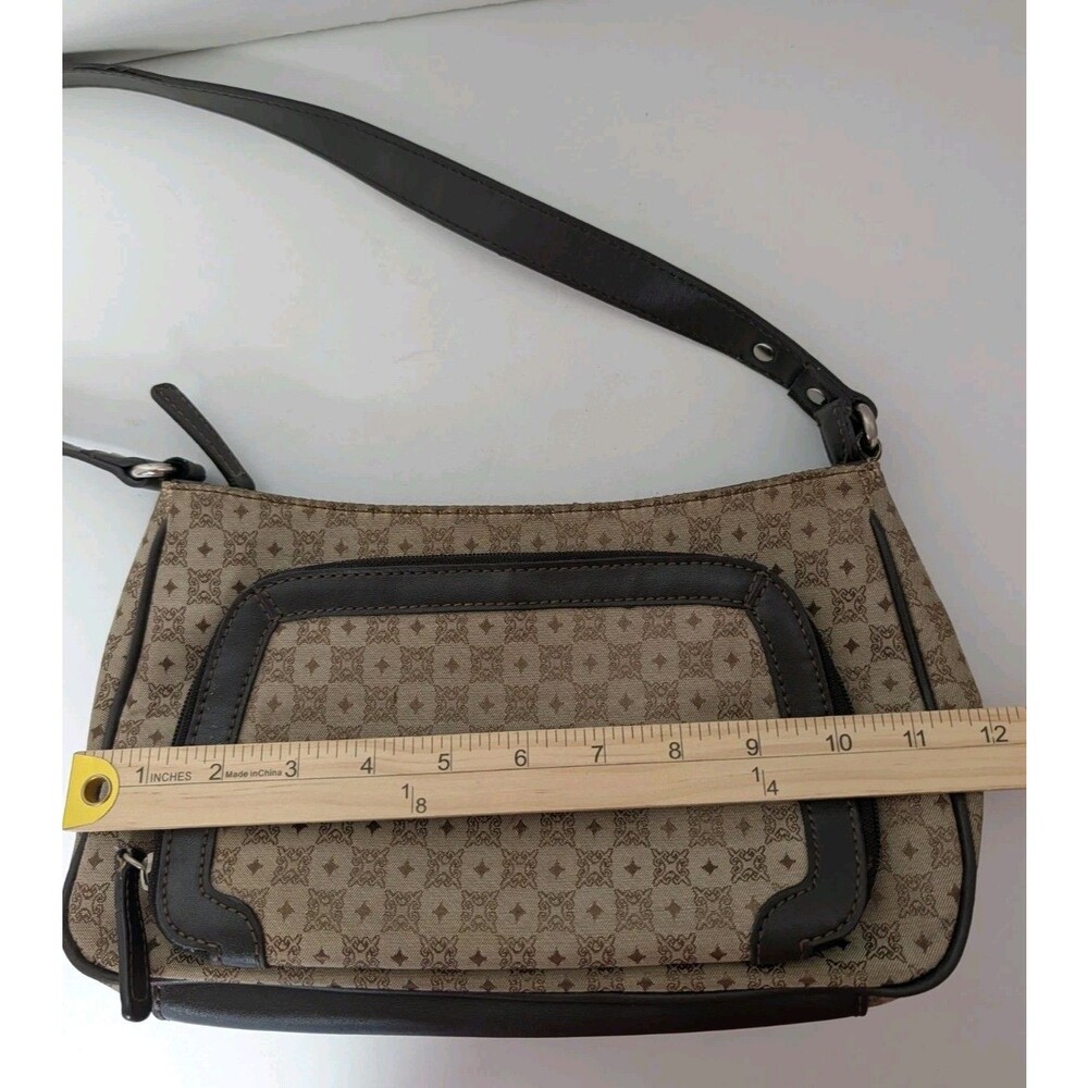 VTG Y2K Liz Claiborne Villager Monogram Shoulder Bag Baguette Tan Brown Purse - Picture 12 of 15